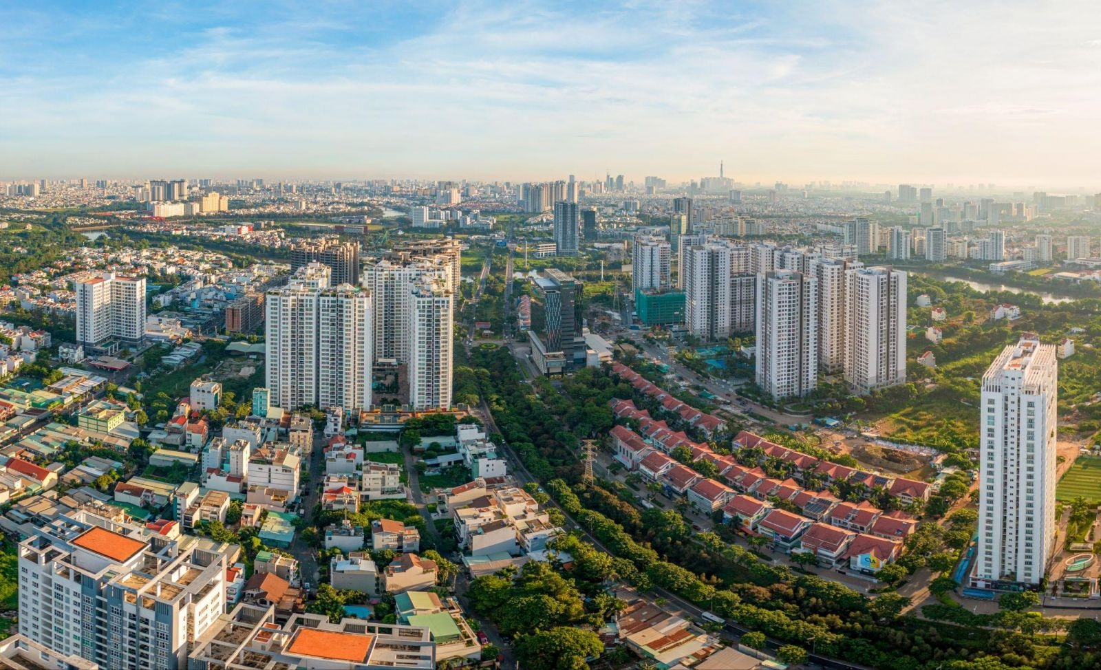 Ba luật bất động sản cùng sửa đổi: Tác động đến giá đất, chung cư và dòng tiền mua nhà