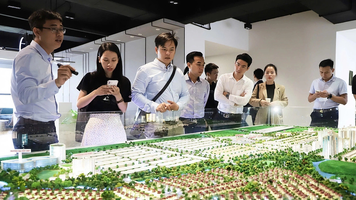 Chủ đầu tư nhận thanh toán tiền mặt bị phạt đến 300 triệu đồng theo Nghị định mới