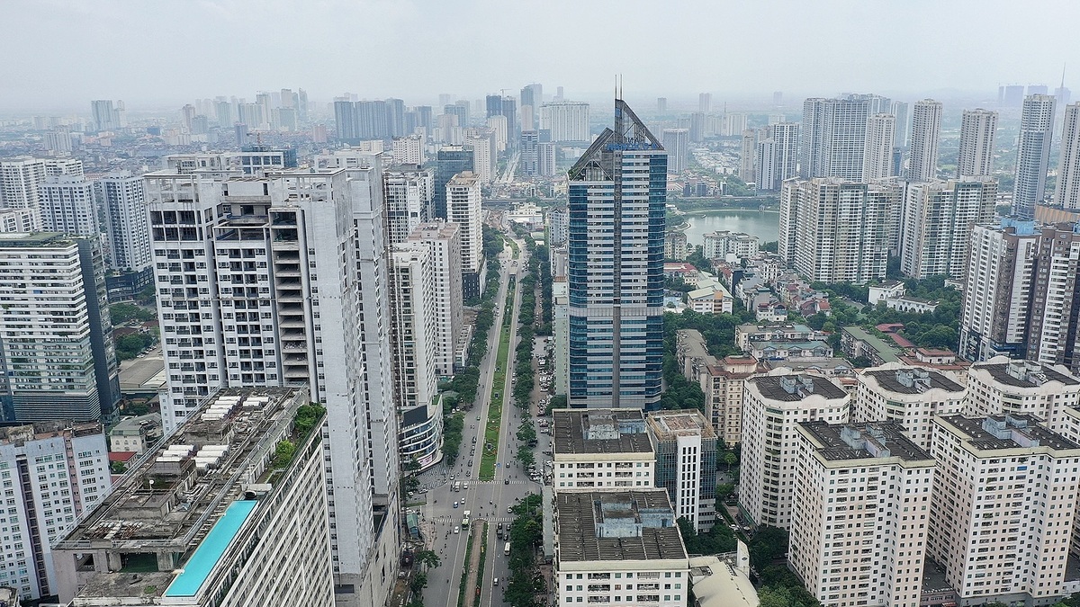 Giá chung cư mới Hà Nội hạ nhiệt lần đầu sau hai năm: Tín hiệu thị trường đang thay đổi?