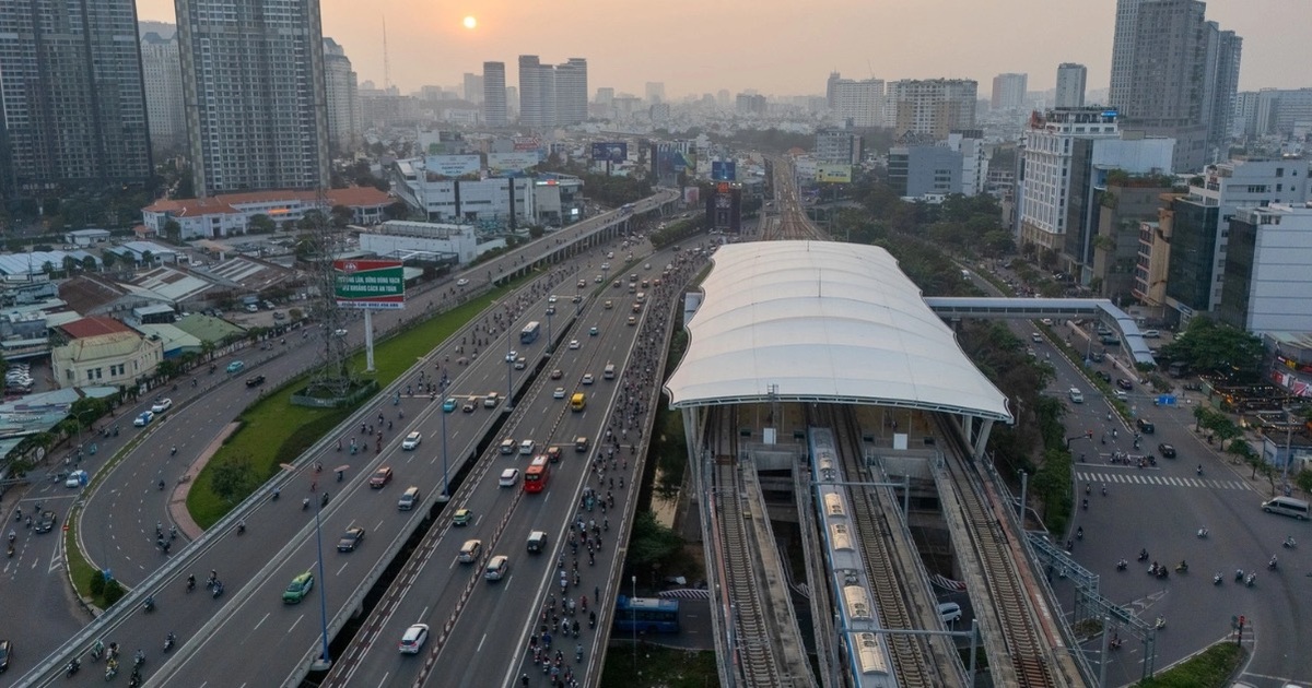 Chuyên gia phân tích: Metro tạo 'kinh tế dòng người' — tác động vượt xa mức tăng giá đất