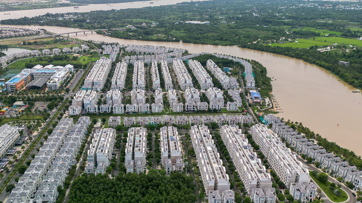 Thị trường nhà đất quý III/2026: Lượng hấp thụ giảm 36%, người mua chờ đợi tín hiệu gì?