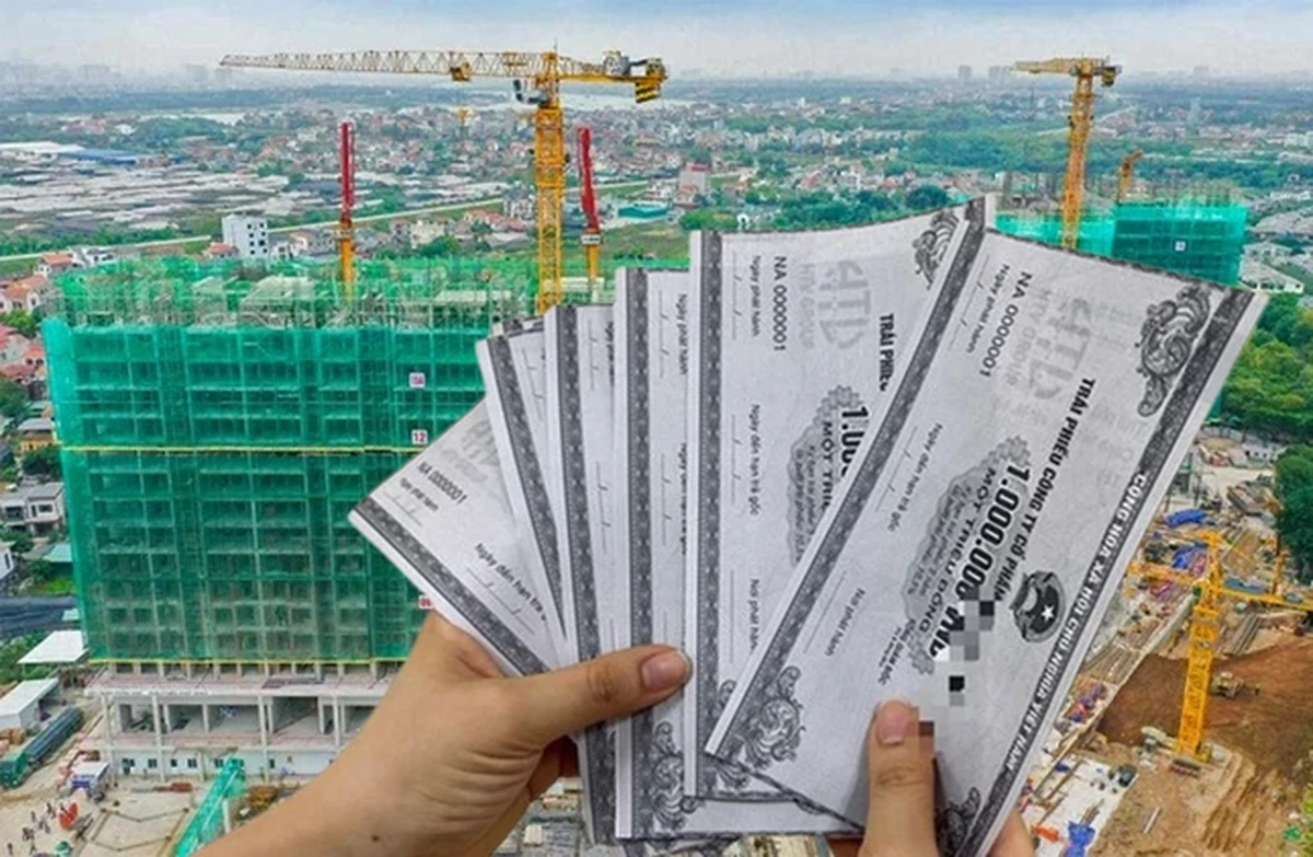 Trái phiếu doanh nghiệp chịu áp lực đáo hạn cuối năm: Rủi ro lan tỏa đến thị trường bất động sản